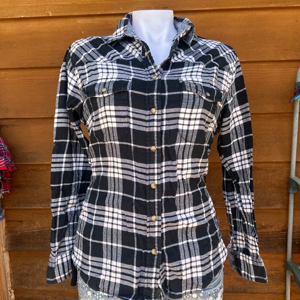 Jachs Girlfriend Bea Black Plaid Flannel Snap Button Up Shirt Size S